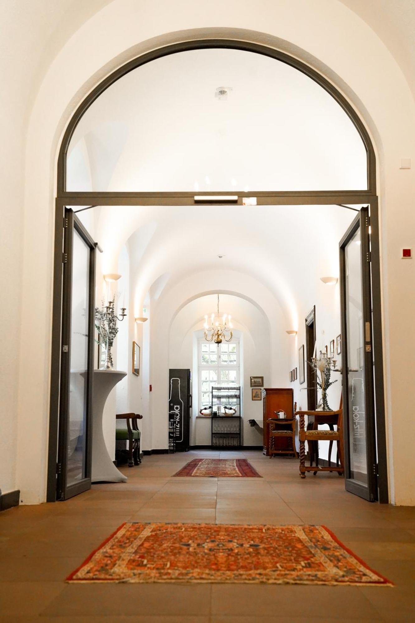 Hotel Schloss Hoehnscheid Bad Arolsen Exterior foto