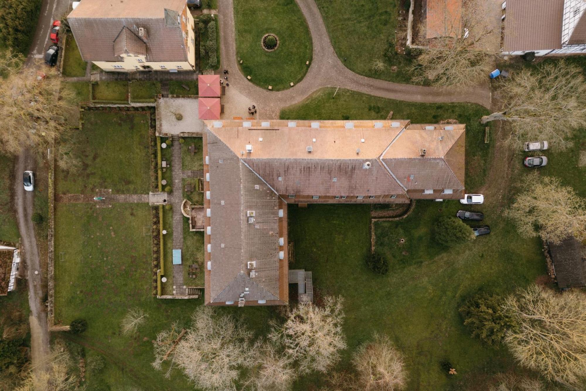 Hotel Schloss Hoehnscheid Bad Arolsen Exterior foto